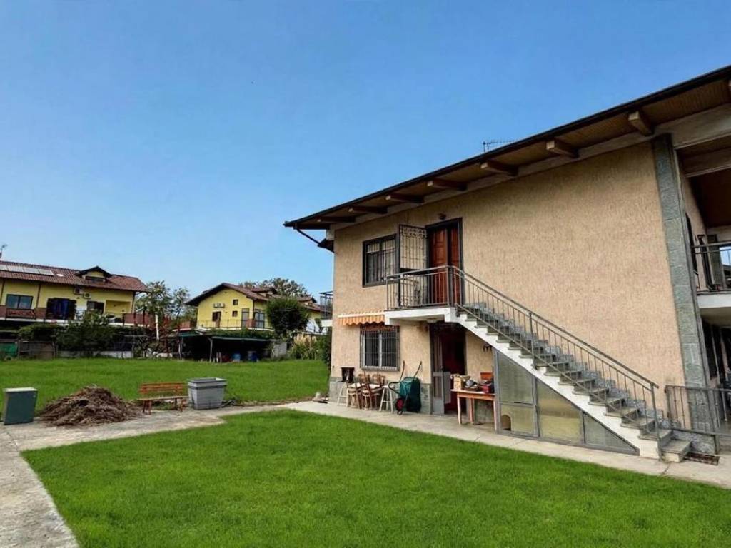 casa indipendente in vendita a Rivalta di Torino in zona Gerbole