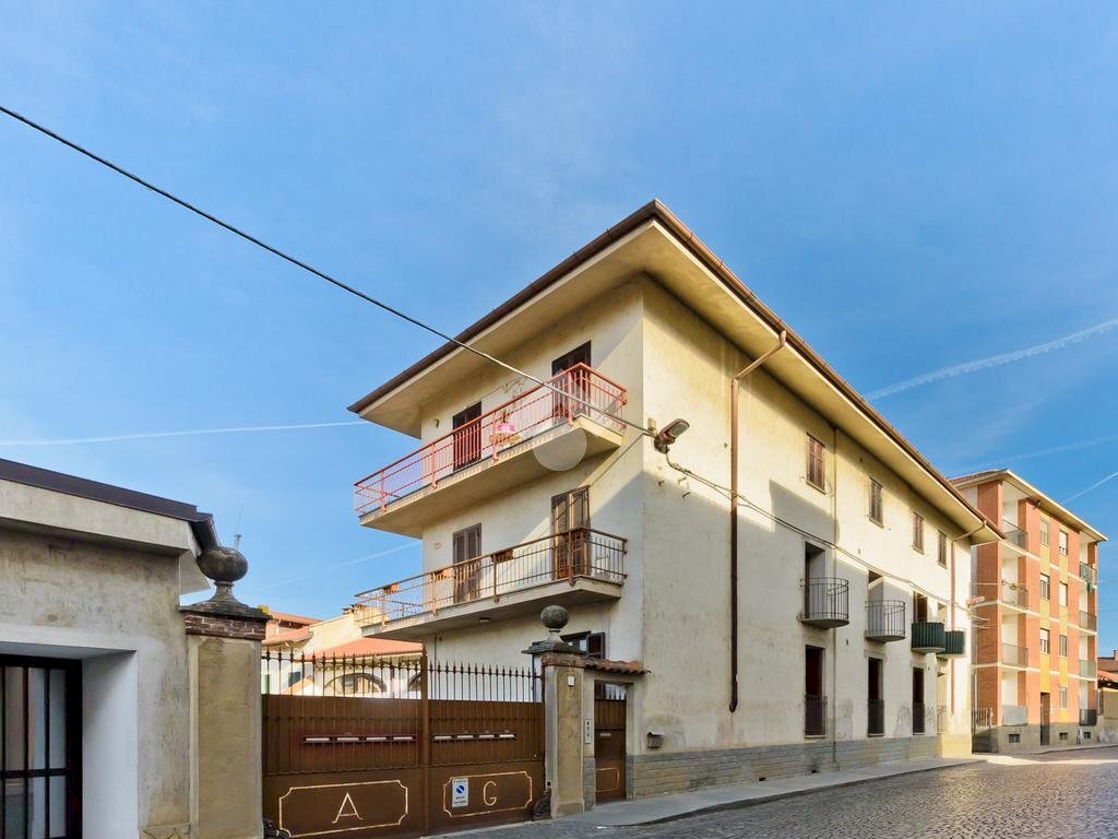 appartamento in vendita a Riva presso Chieri