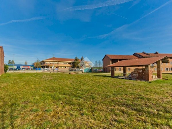 terreno edificabile in vendita a Riva presso Chieri in zona San Giovanni