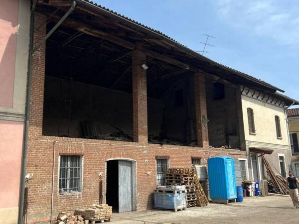 appartamento in vendita a Riva presso Chieri