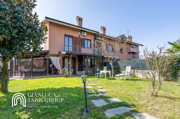 casa indipendente in vendita a Riva presso Chieri