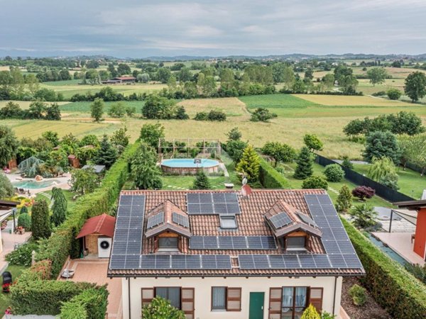 casa indipendente in vendita a Riva presso Chieri in zona San Giovanni
