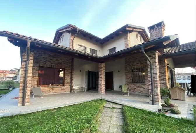 casa indipendente in vendita a Riva presso Chieri