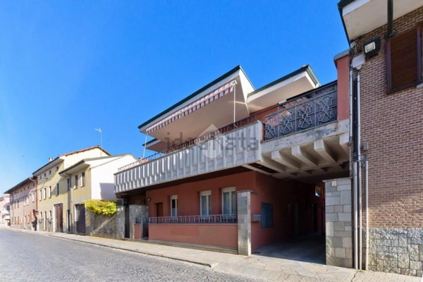 appartamento in vendita a Riva presso Chieri