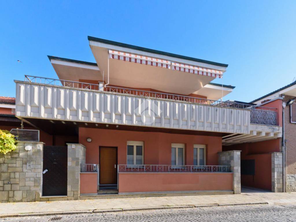 appartamento in vendita a Riva presso Chieri