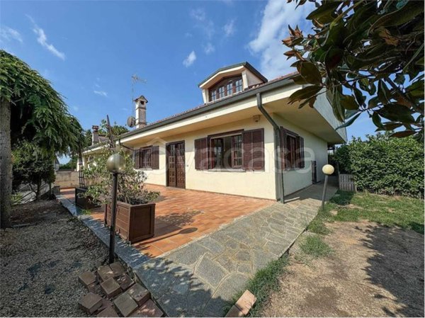 casa indipendente in vendita a Riva presso Chieri