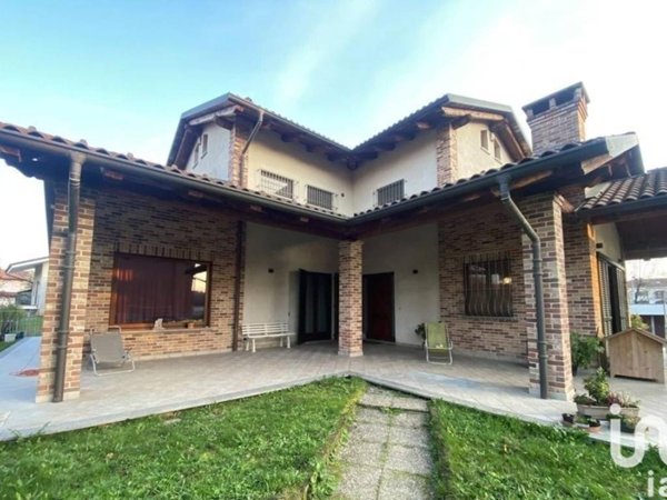 casa indipendente in vendita a Riva presso Chieri