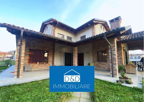 casa indipendente in vendita a Riva presso Chieri