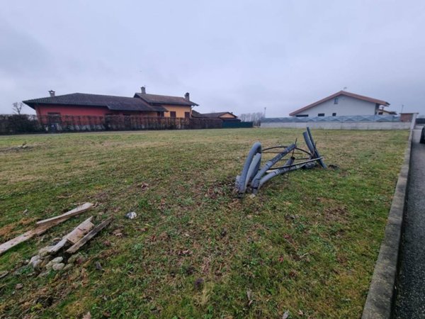 terreno edificabile in vendita a Riva presso Chieri