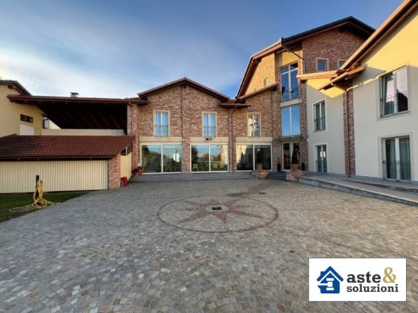 negozio in vendita a Riva presso Chieri