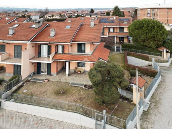 casa indipendente in vendita a Riva presso Chieri