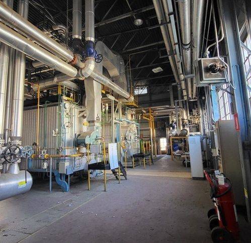 locale commerciale in vendita a Riva presso Chieri