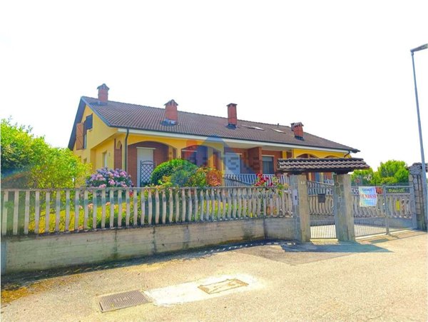 casa indipendente in vendita a Riva presso Chieri