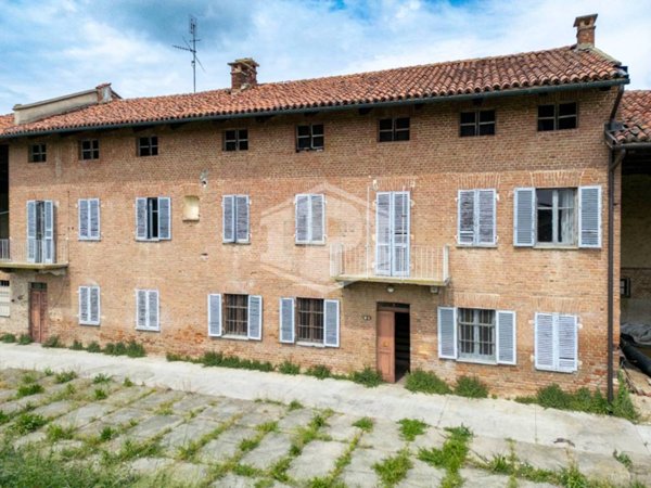 terreno edificabile in vendita a Riva presso Chieri in zona San Giovanni