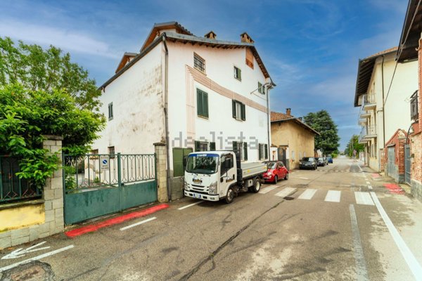 appartamento in vendita a Riva presso Chieri