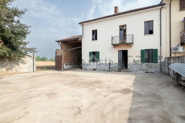 casa indipendente in vendita a Riva presso Chieri in zona San Giovanni