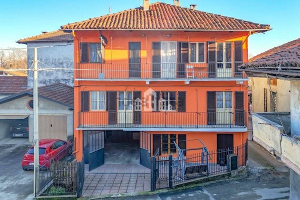 casa indipendente in vendita a Rivara