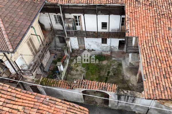 casa indipendente in vendita a Rivara