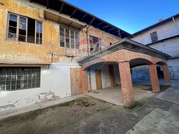 appartamento in vendita a Rivara