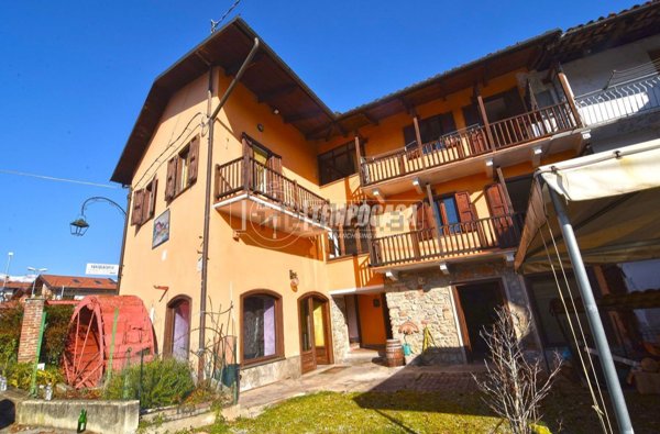 appartamento in vendita a Rivara