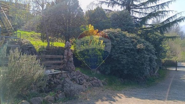 casa indipendente in vendita a Rivara