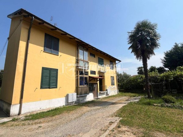 appartamento in vendita a Rivara