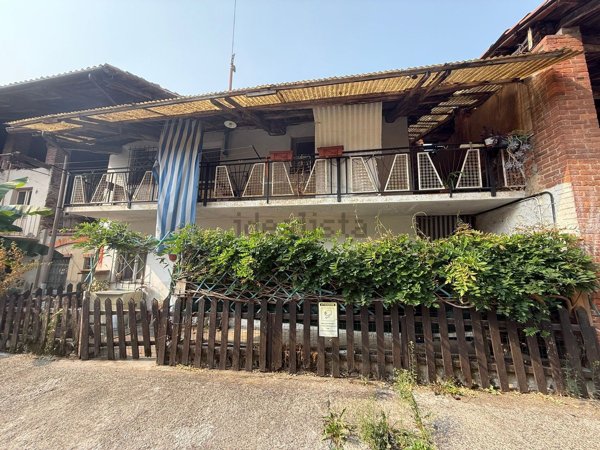 casa indipendente in vendita a Rivara