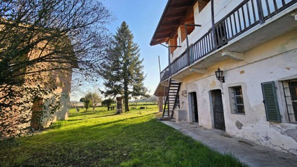 casa indipendente in vendita a Rivara