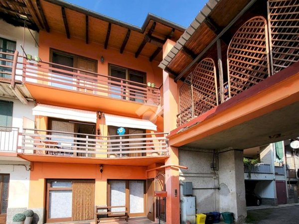 casa indipendente in vendita a Rivara