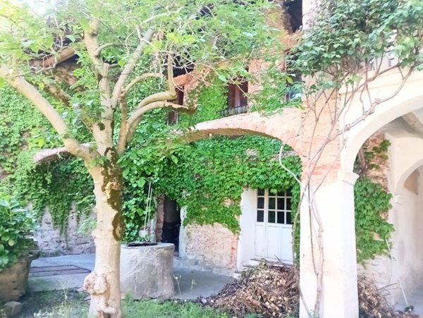 casa indipendente in vendita a Rivara