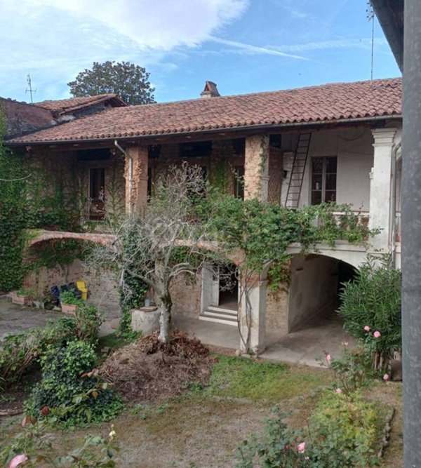casa indipendente in vendita a Rivara