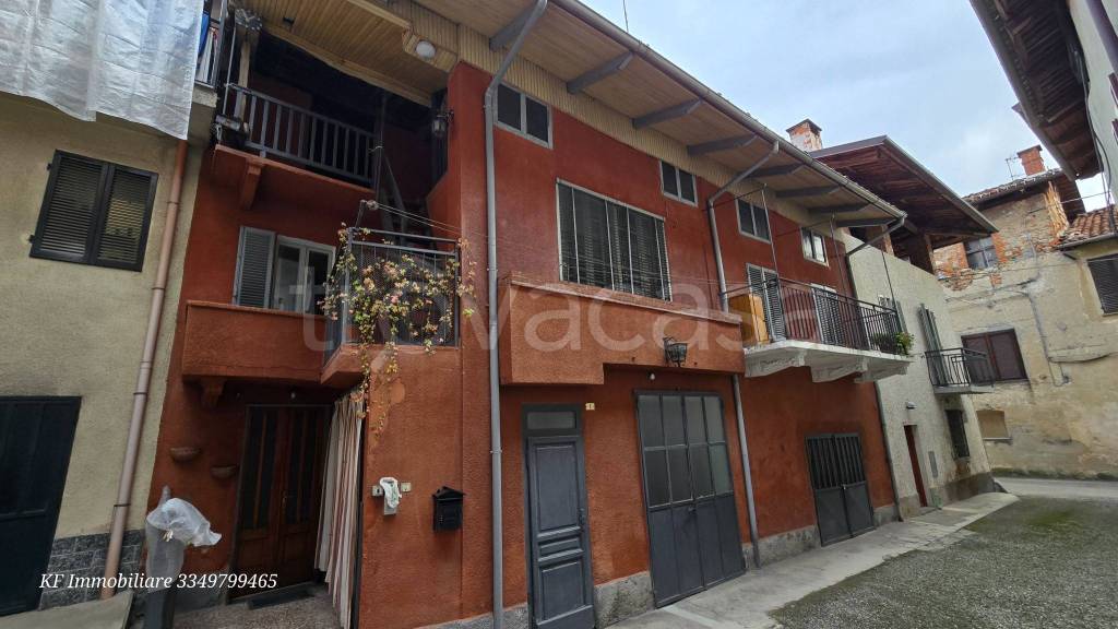 casa indipendente in vendita a Rivara