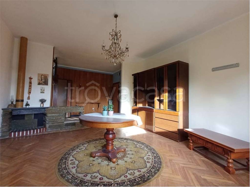 appartamento in vendita a Rivara