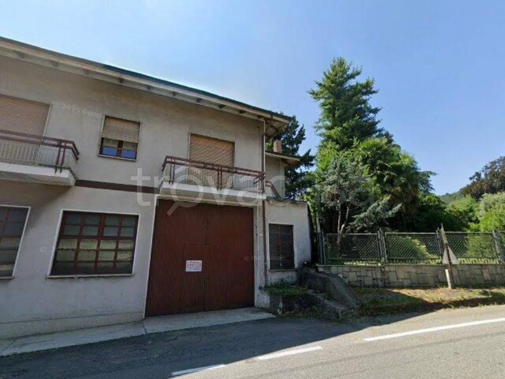 locale commerciale in vendita a Rivara