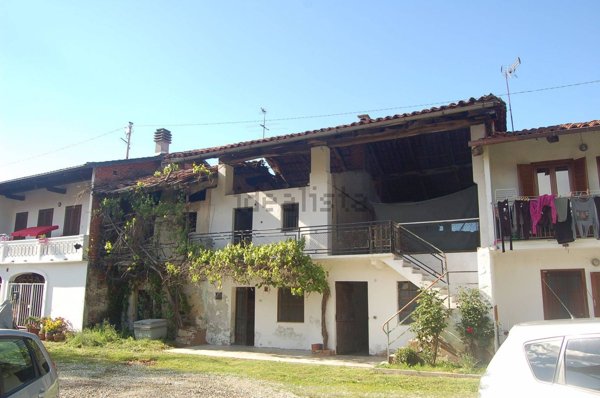 appartamento in vendita a Rivara