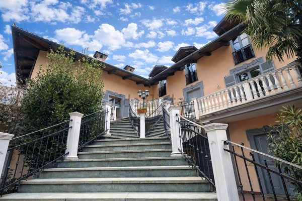 casa indipendente in vendita a Rivara