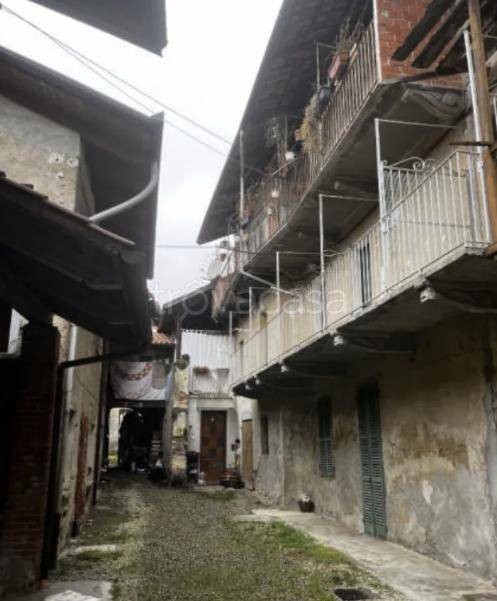 appartamento in vendita a Rivara