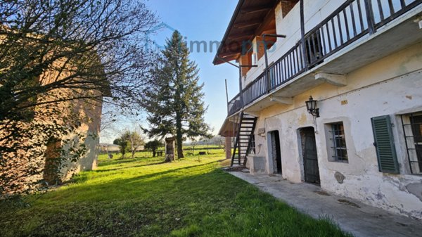 appartamento in vendita a Rivara