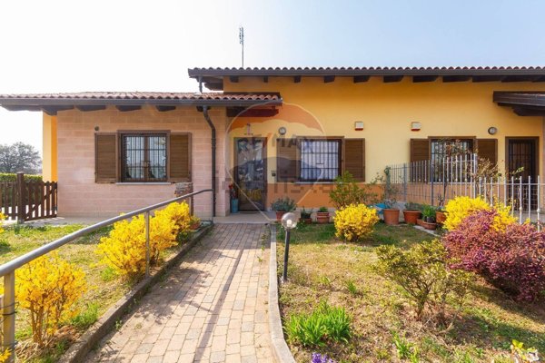 casa indipendente in vendita a Rivarolo Canavese