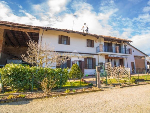 casa indipendente in vendita a Rivarolo Canavese in zona Argentera