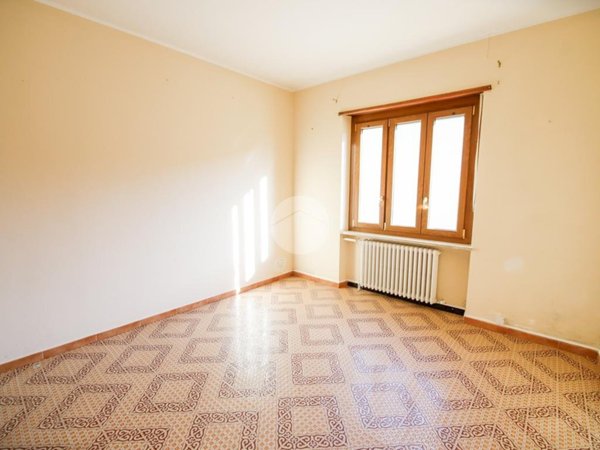 appartamento in vendita a Rivarolo Canavese in zona Pasquaro