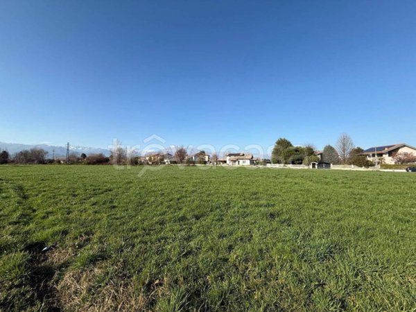 terreno agricolo in vendita a Rivarolo Canavese