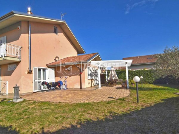 casa indipendente in vendita a Rivarolo Canavese