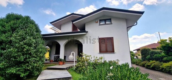 casa indipendente in vendita a Rivarolo Canavese