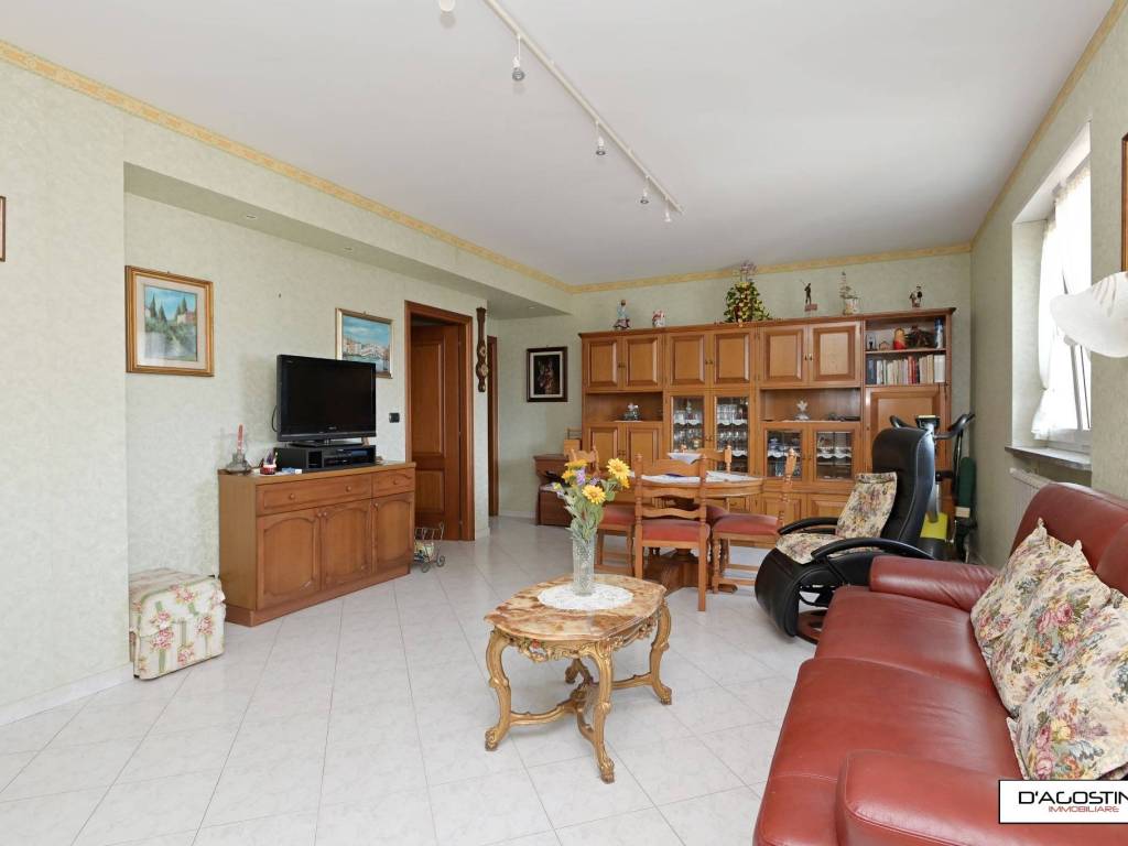 appartamento in vendita a Rivarolo Canavese