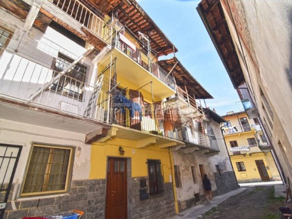 casa indipendente in vendita a Rivarolo Canavese