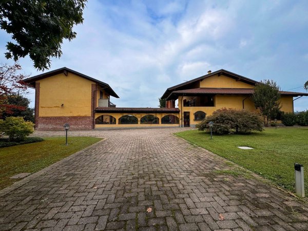 casa indipendente in vendita a Rivarolo Canavese in zona Argentera