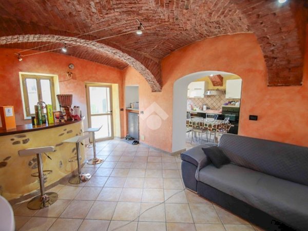 casa semindipendente in vendita a Rivarolo Canavese in zona Sant'Anna