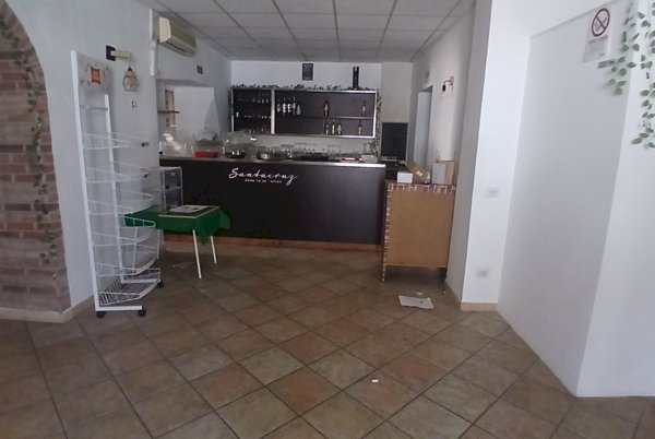 locale commerciale in vendita a Rivarolo Canavese
