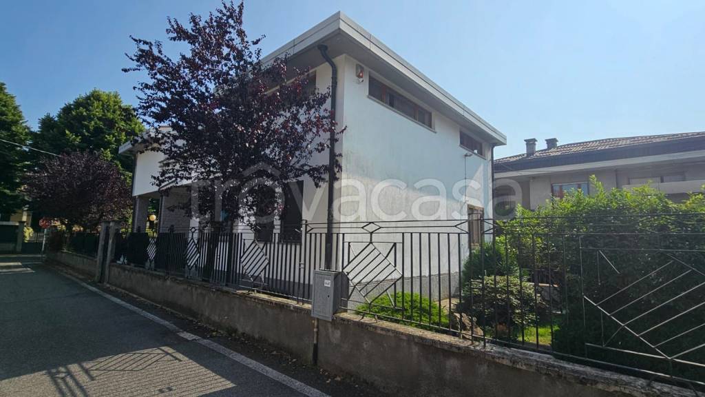 casa indipendente in vendita a Rivarolo Canavese